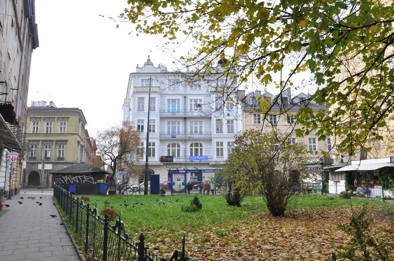 Hostel Tara Cracovia Exterior foto
