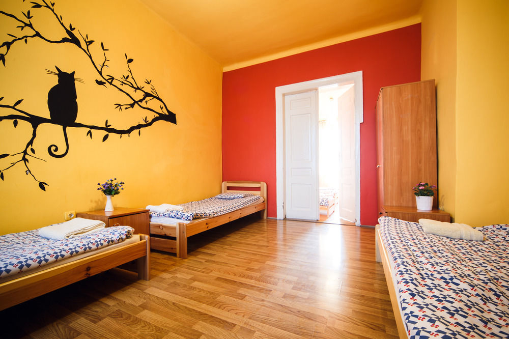 Hostel Tara Cracovia Exterior foto